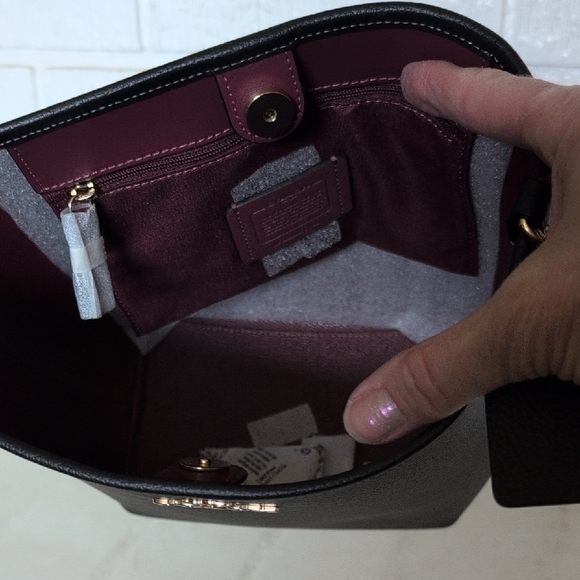 Coach Black Crossbody Bag with Adjustable Strap and Silver Hardware - Picture 2 of 4